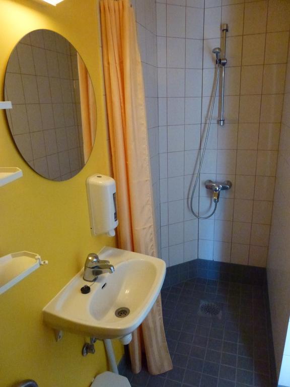Vanalinna Boutique Hotel Kuressaare Bilik gambar