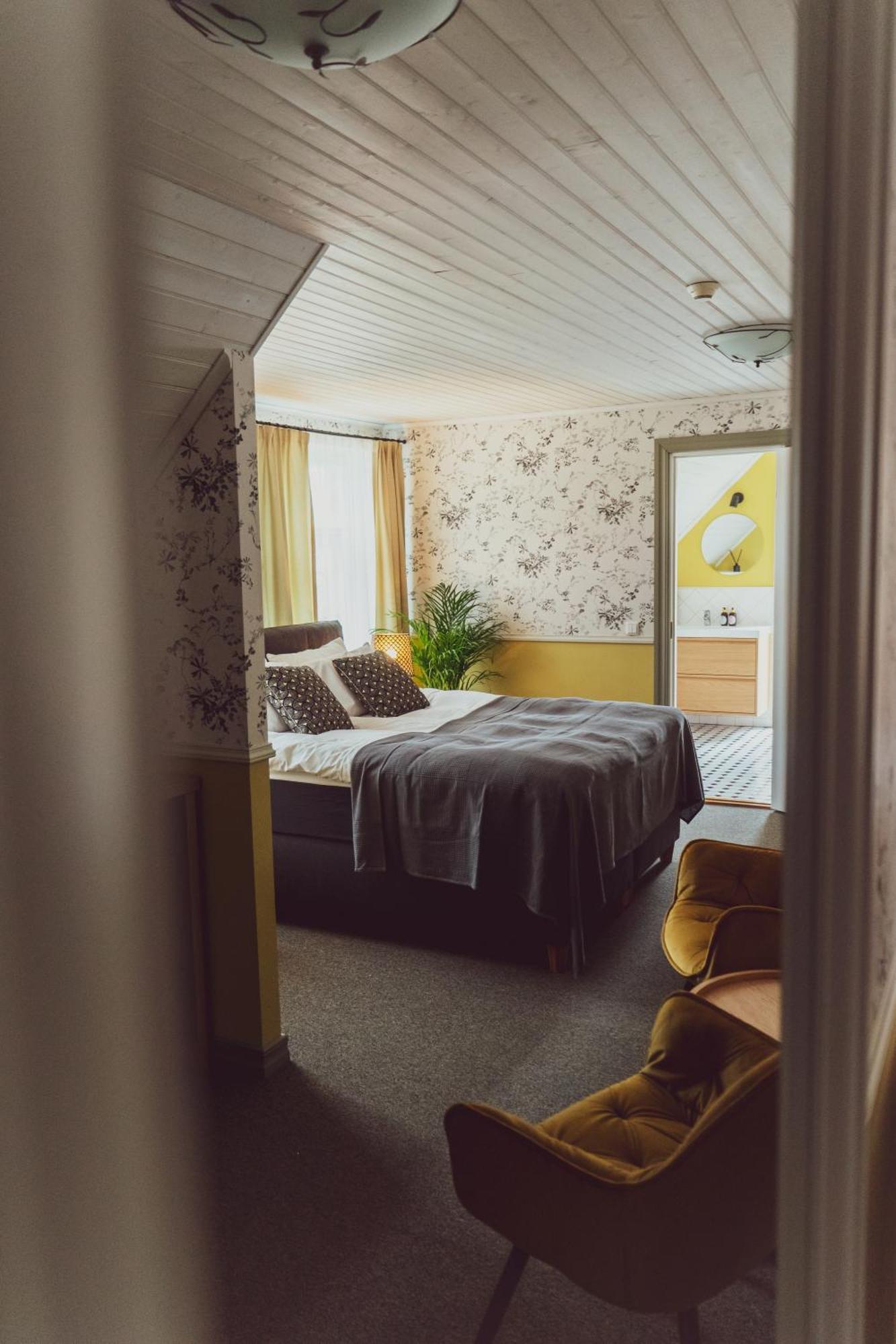 Vanalinna Boutique Hotel Kuressaare Luaran gambar