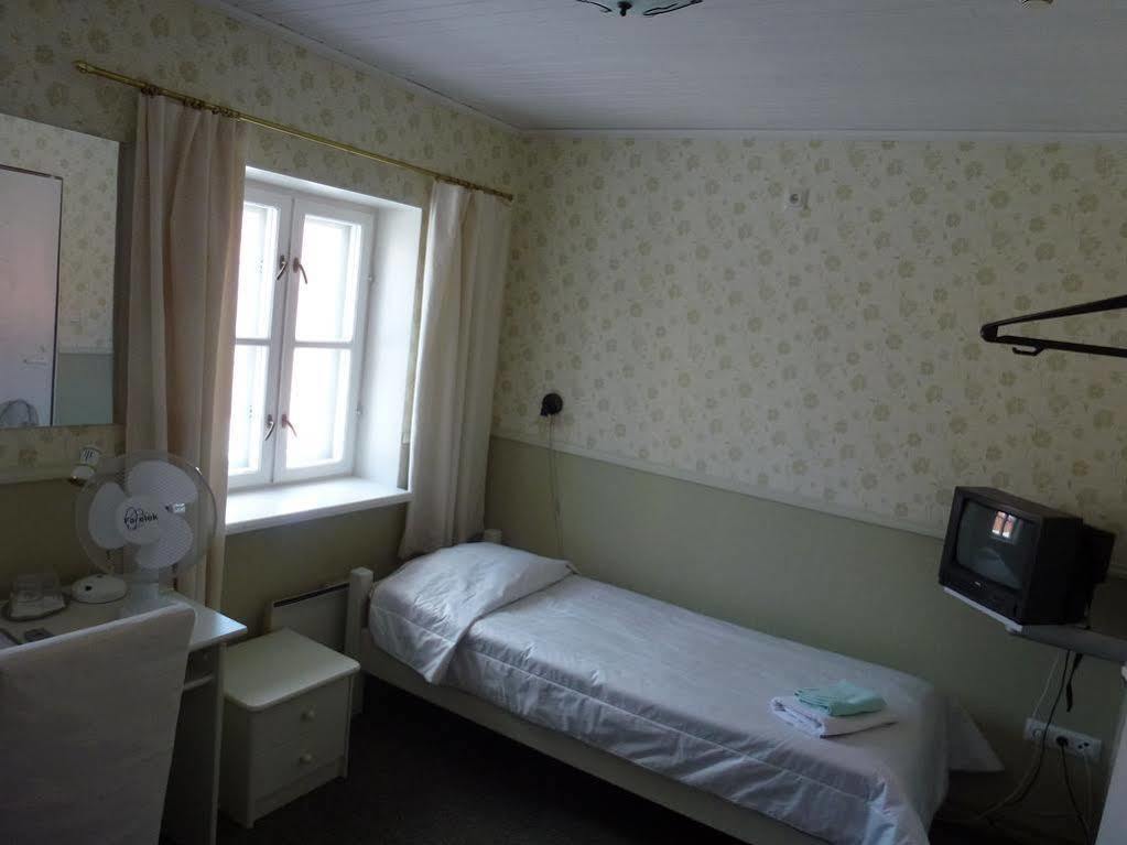 Vanalinna Boutique Hotel Kuressaare Luaran gambar