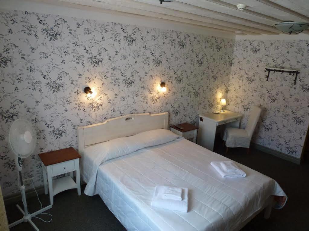 Vanalinna Boutique Hotel Kuressaare Luaran gambar